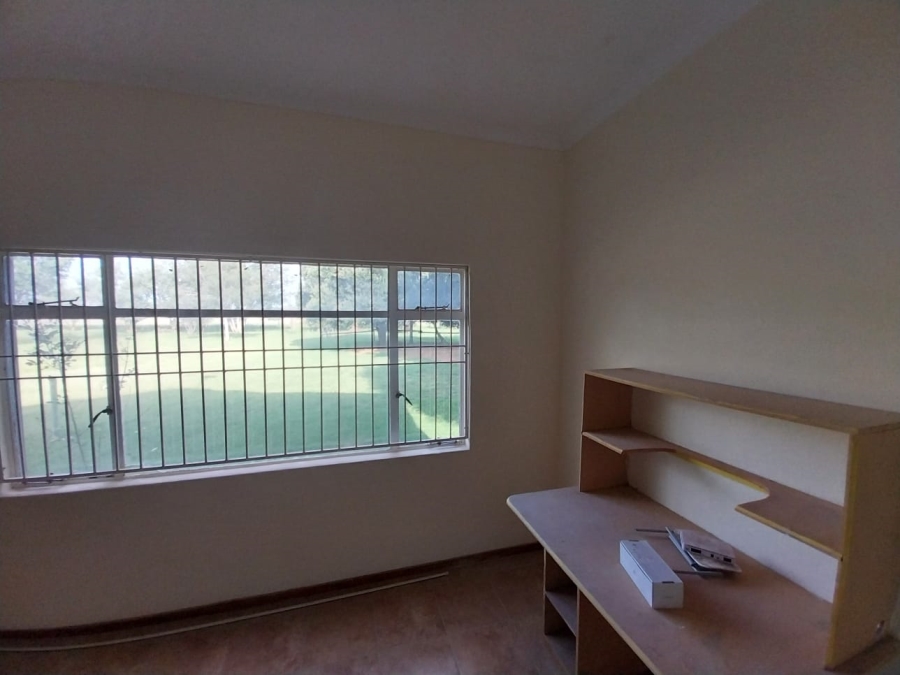 3 Bedroom Property for Sale in Bloemhof Rural North West